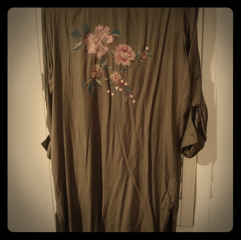Olive button down dress / tunic